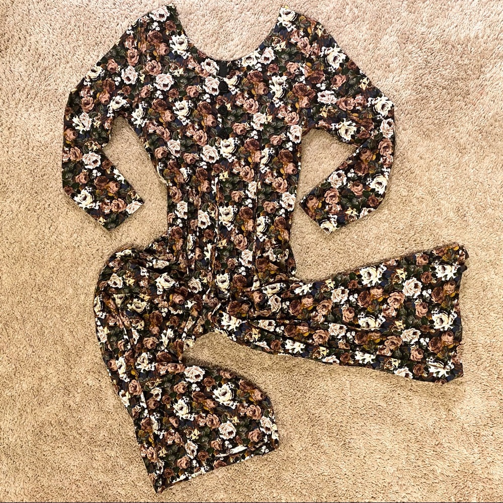 Vintage 90’s Floral Jumpsuit Romper